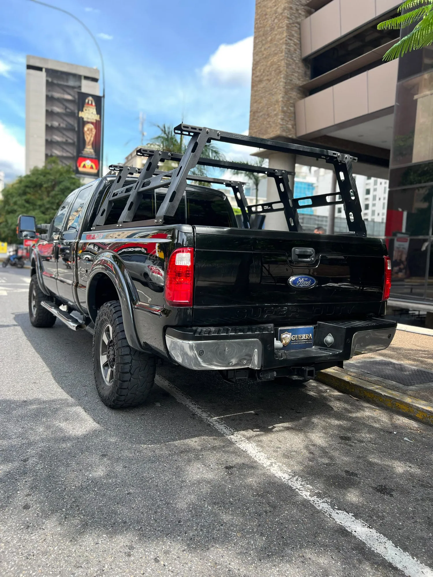 Pickup Ford F-250 2011 en Caracas — foto 4