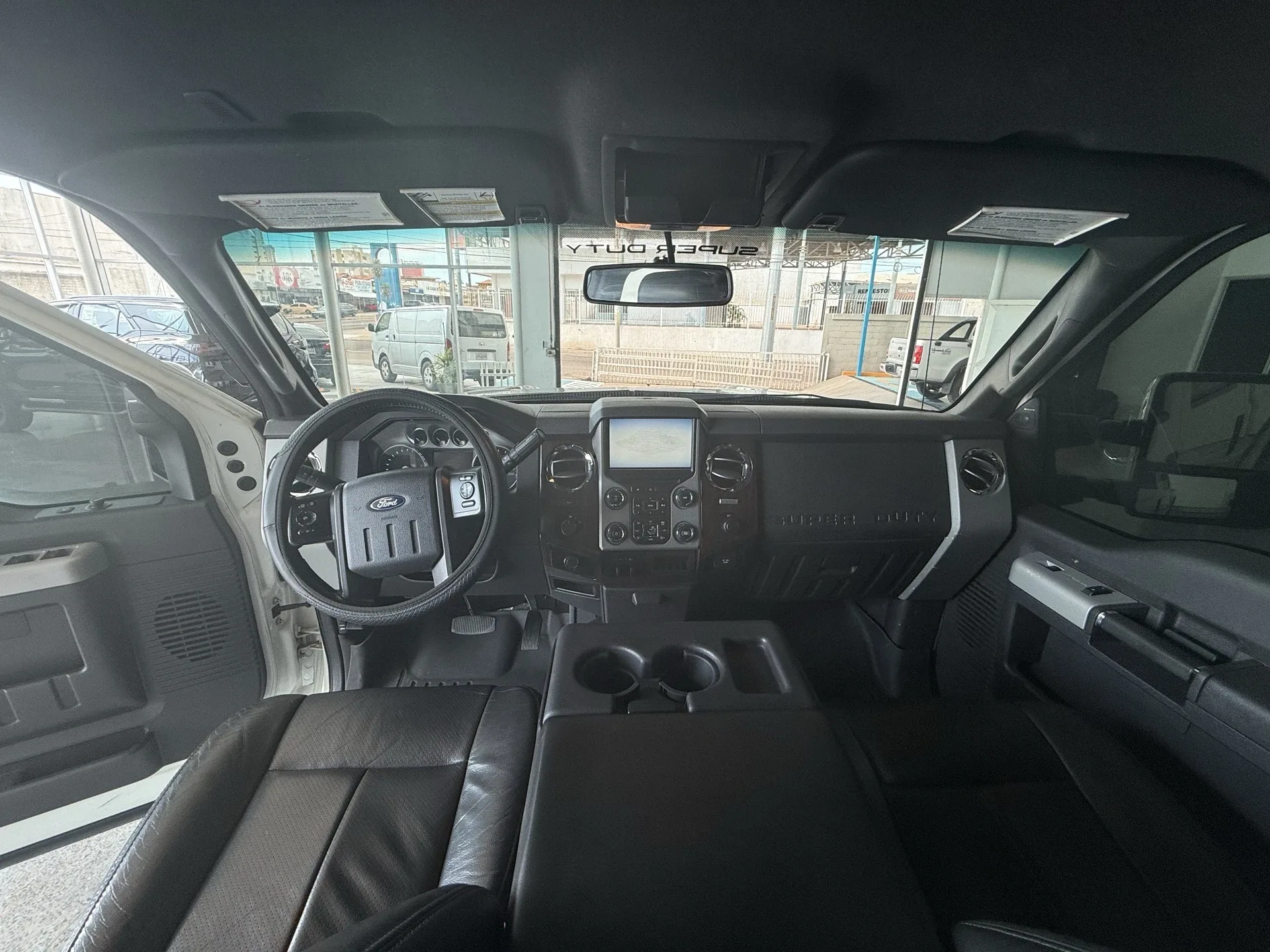 Pickup Ford F-250 2015 Super Dutty en Maracaibo — foto 7