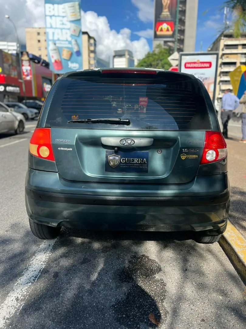 Hatchback Hyundai Getz 2010 1.6 GLS en Caracas — foto 4