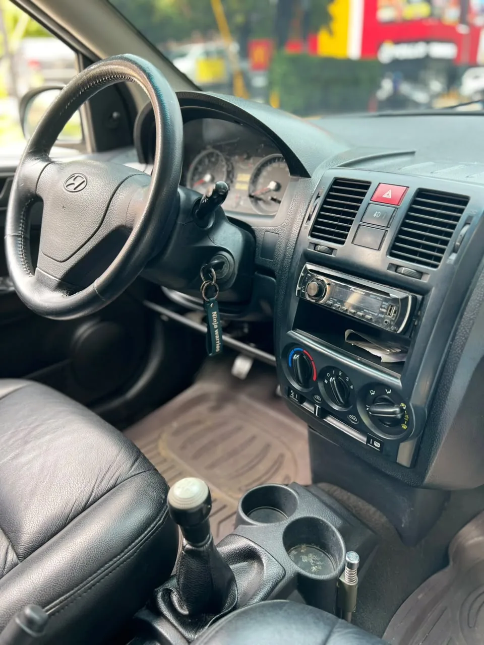 Hatchback Hyundai Getz 2011 1.6 GLS en Caracas — foto 5