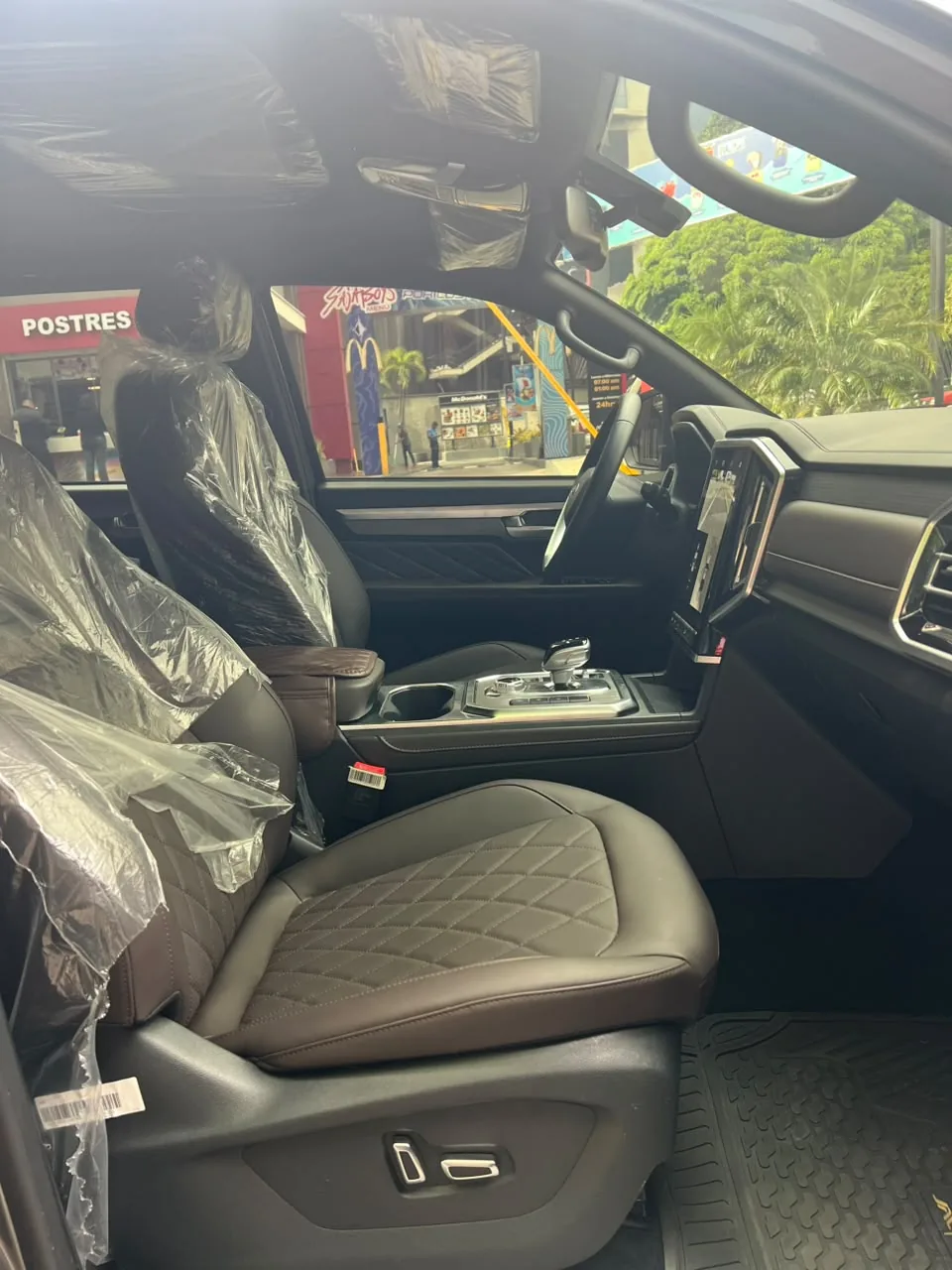 JAC T9 2026 en Caracas — foto 4
