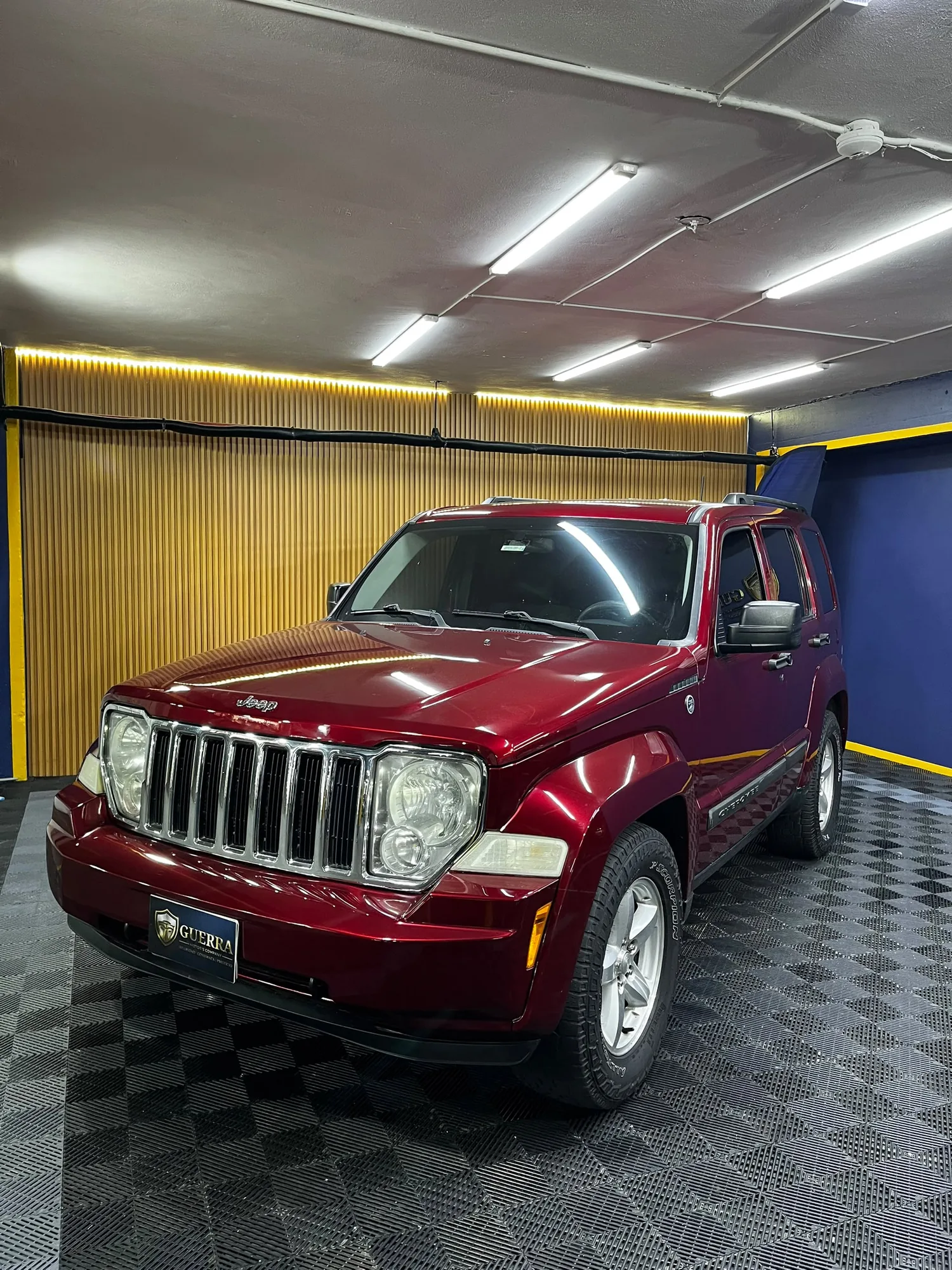 Camioneta Jeep Cherokee kk 2014 en Caracas — foto 6