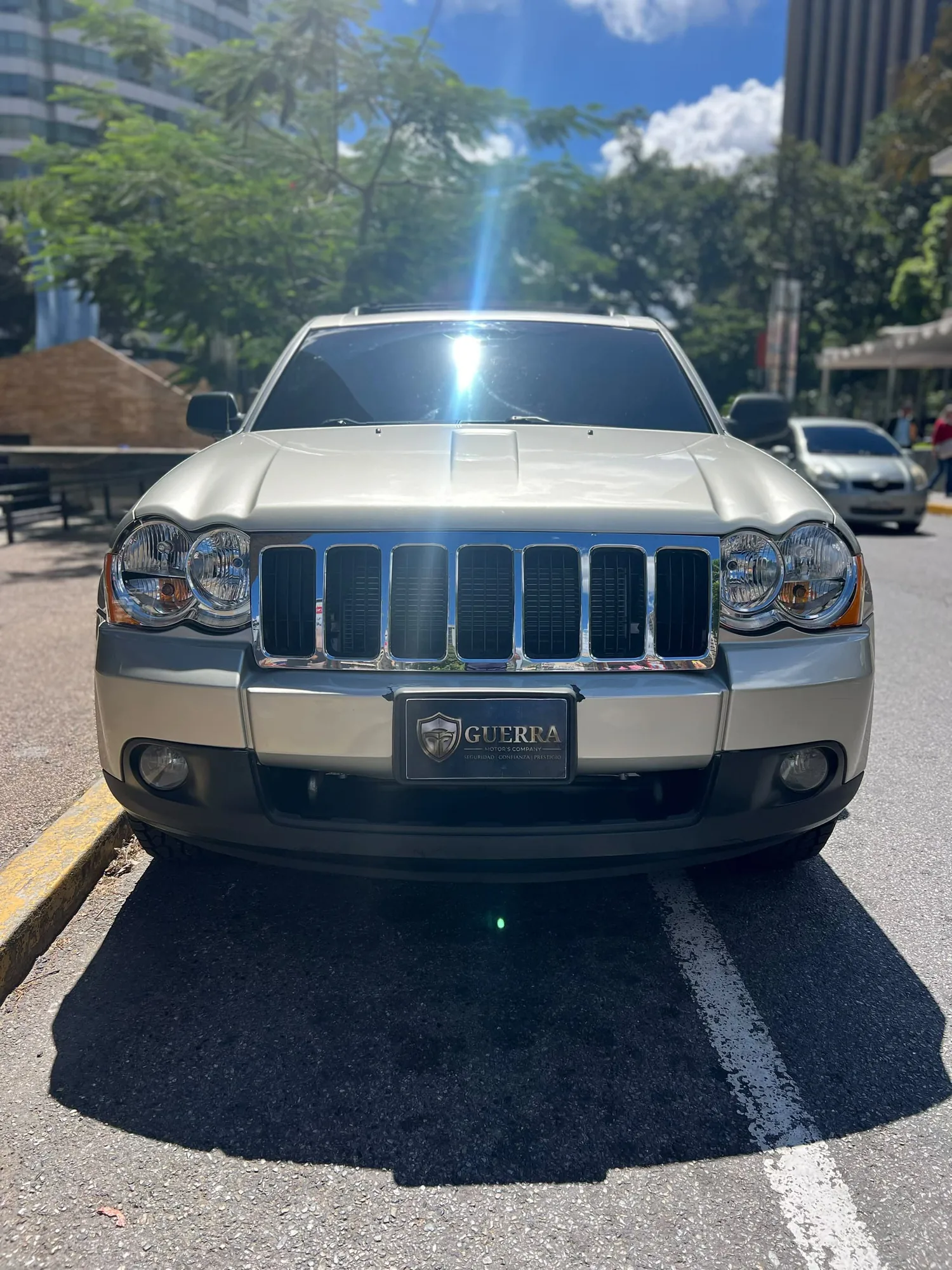 SUV Jeep Grand Cherokee 2009 Limited en Caracas — foto 3