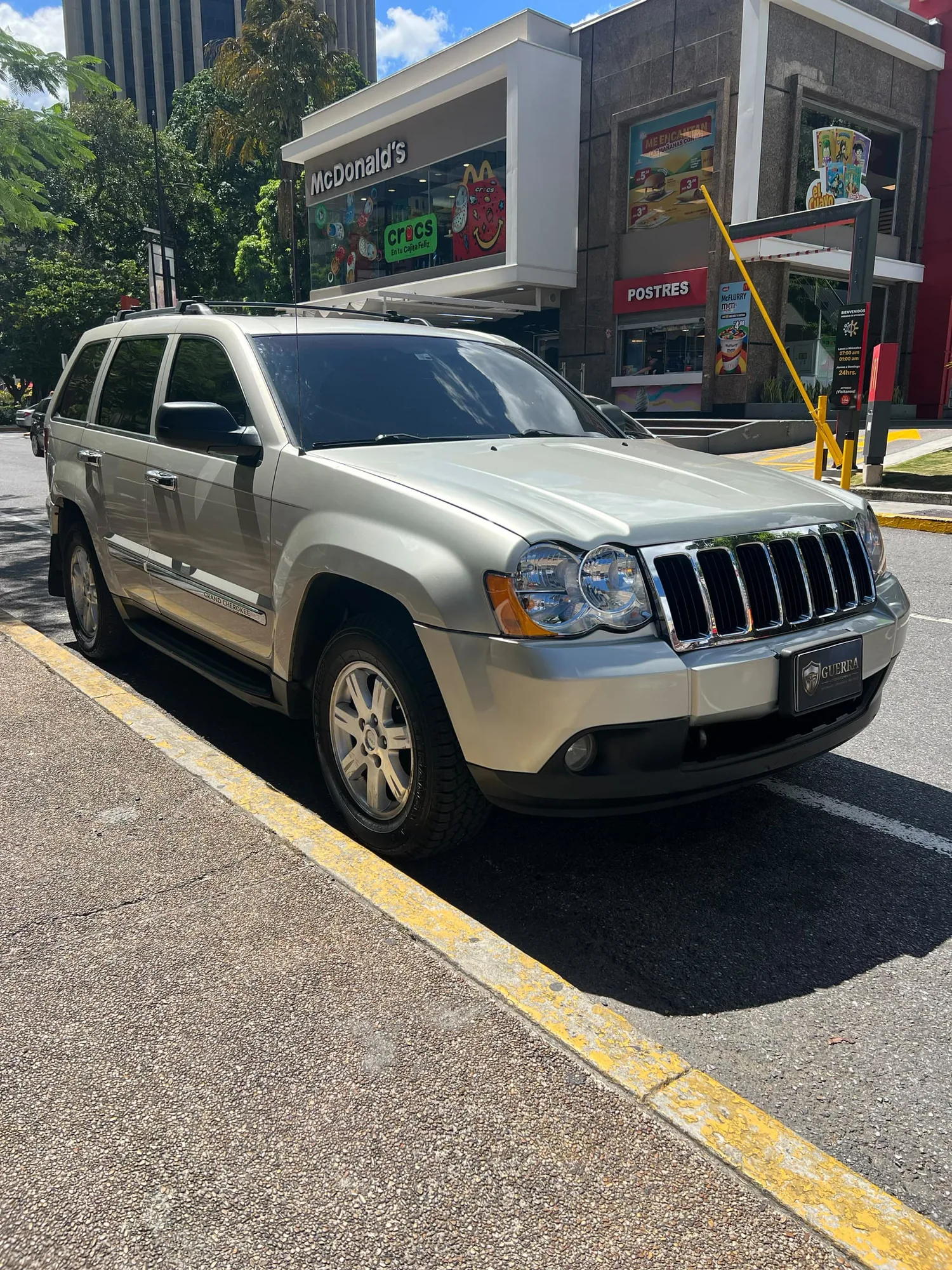 SUV Jeep Grand Cherokee 2009 Limited en Caracas — foto 5