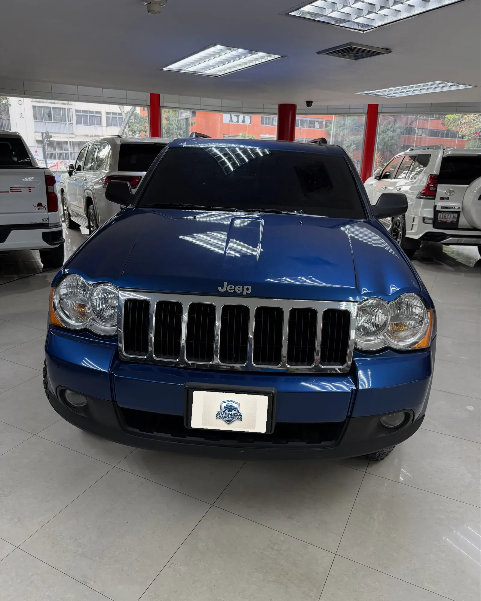 SUV Jeep Grand Cherokee 2010 Blindada en Caracas — foto 3