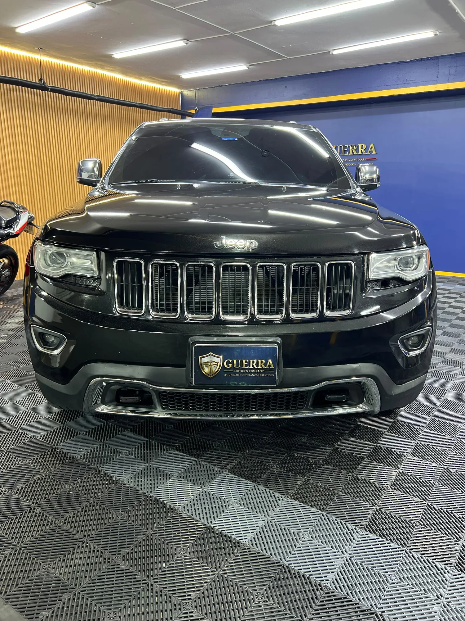SUV Jeep Grand Cherokee 2015 Limited en Chacao — foto 2