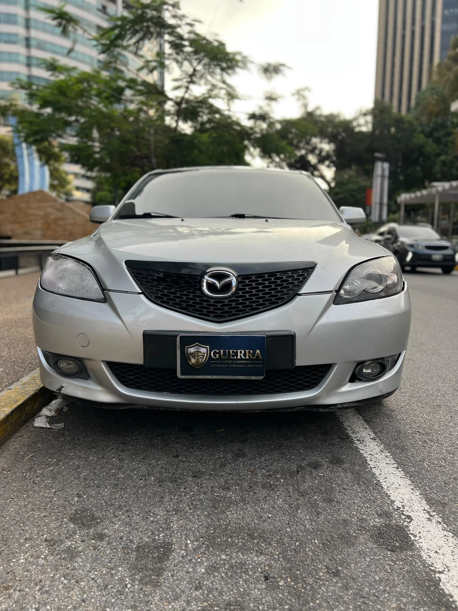 Hatchback Mazda Mazda 3 2006 en Caracas — foto 2