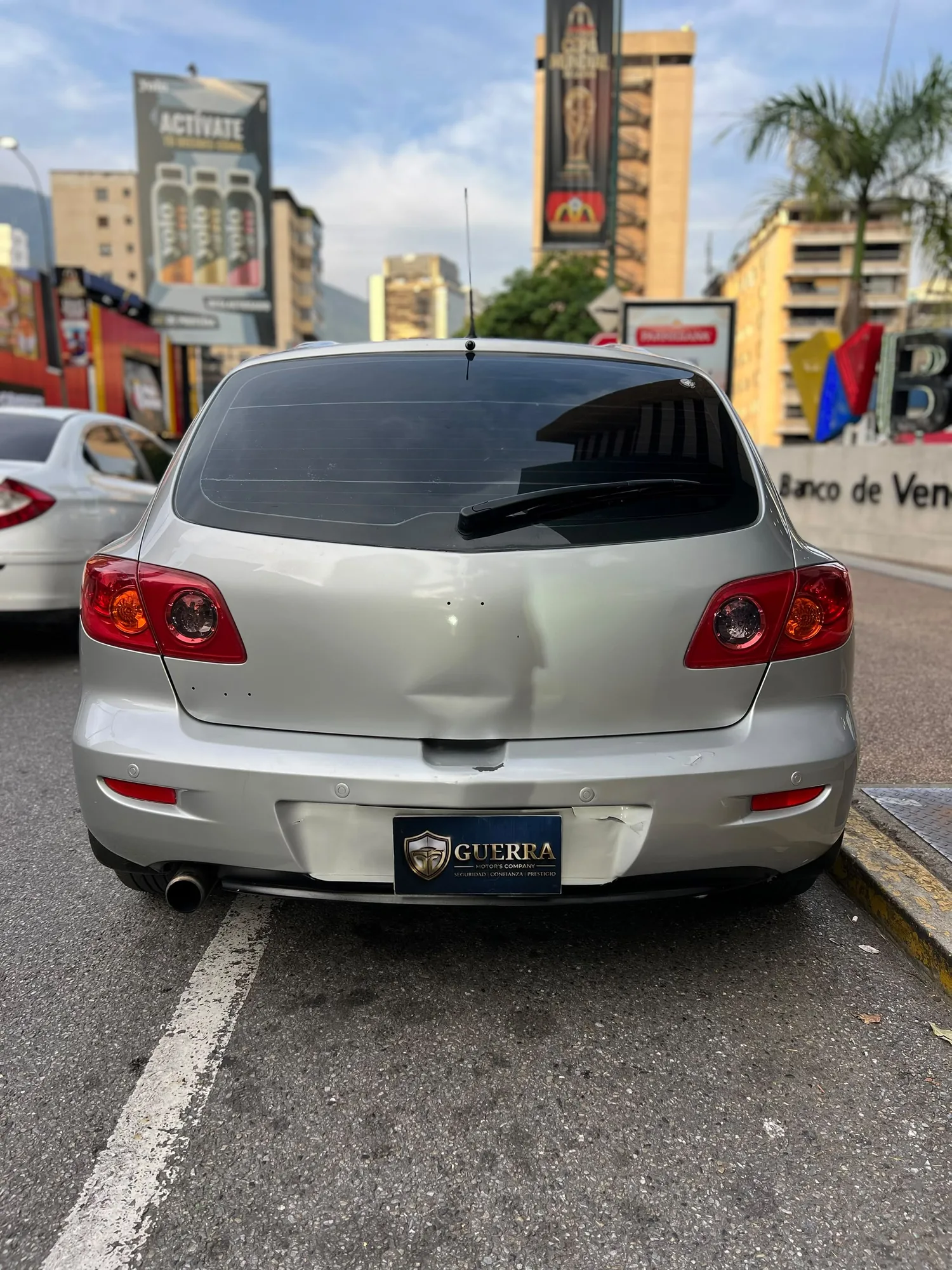 Hatchback Mazda Mazda 3 2006 en Caracas — foto 5