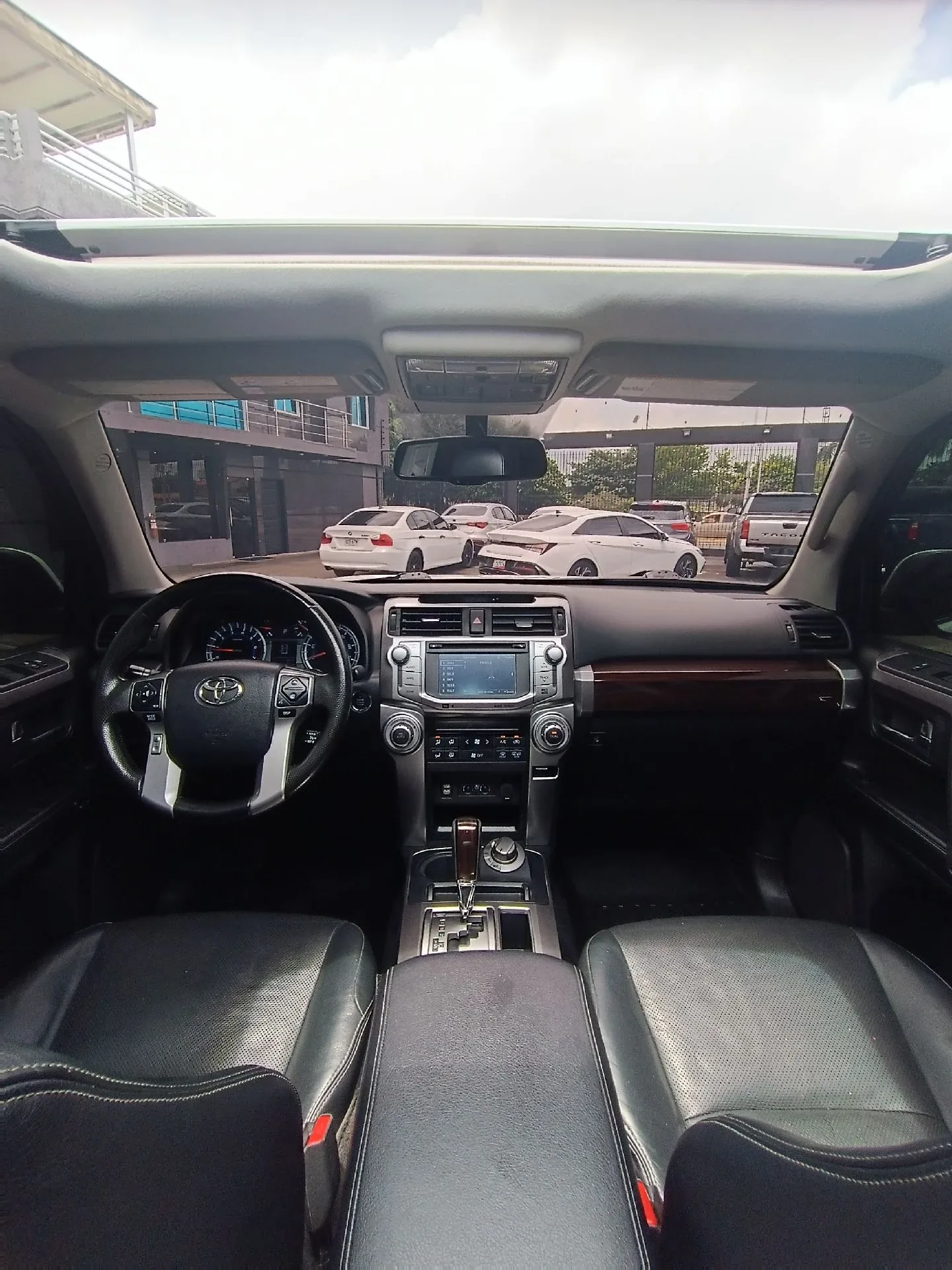 SUV Toyota 4Runner 2017 Limited en Araure — foto 8
