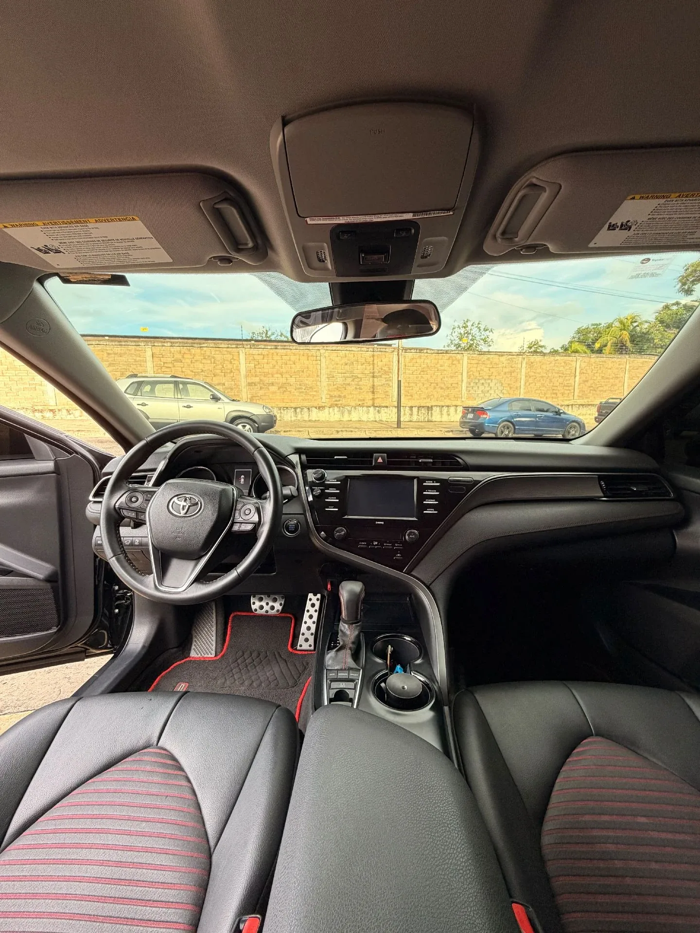 Sedán Toyota Camry 2020 TRD en Ciudad Guayana — foto 6