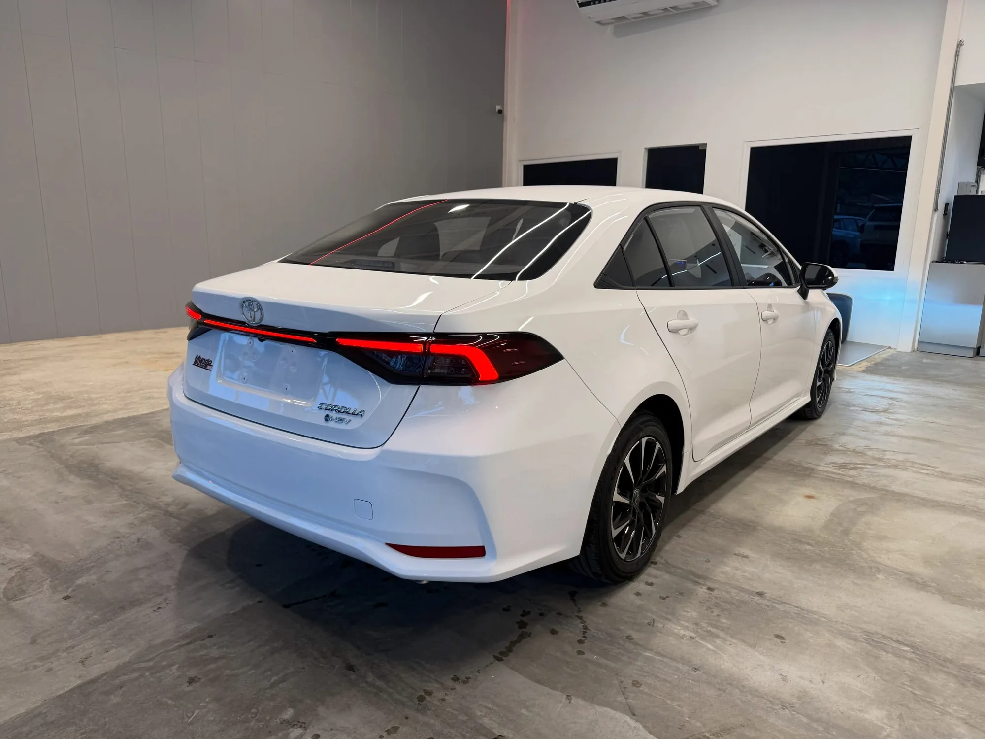 Sedán Toyota Corolla 2026 Elite en Valencia — foto 9