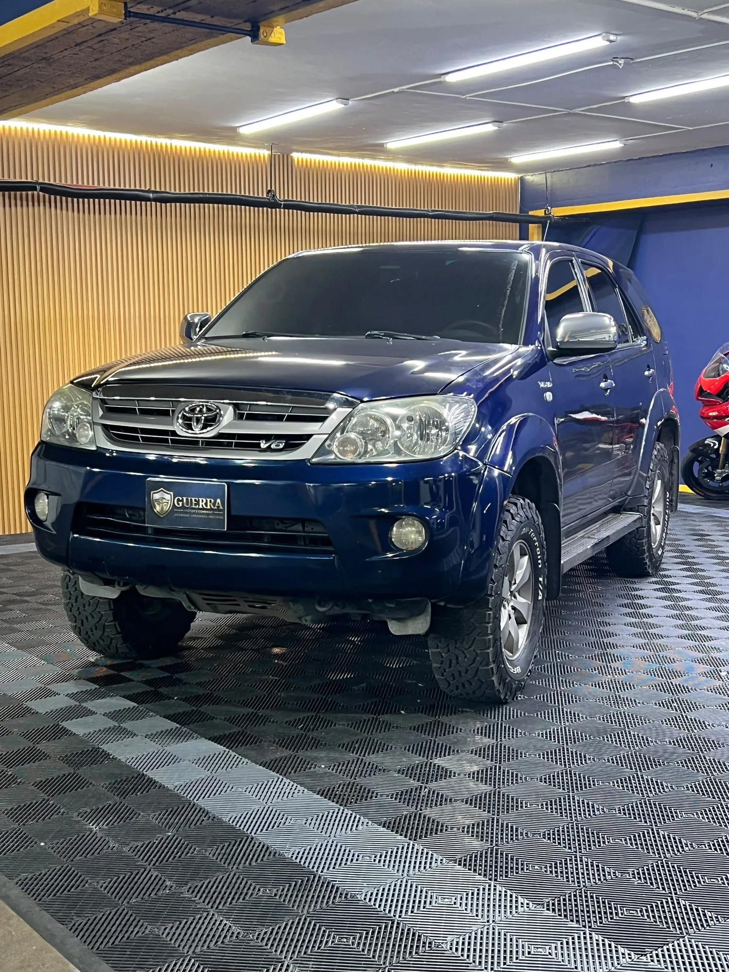 Toyota Fortuner 2008 en Caracas — foto 2