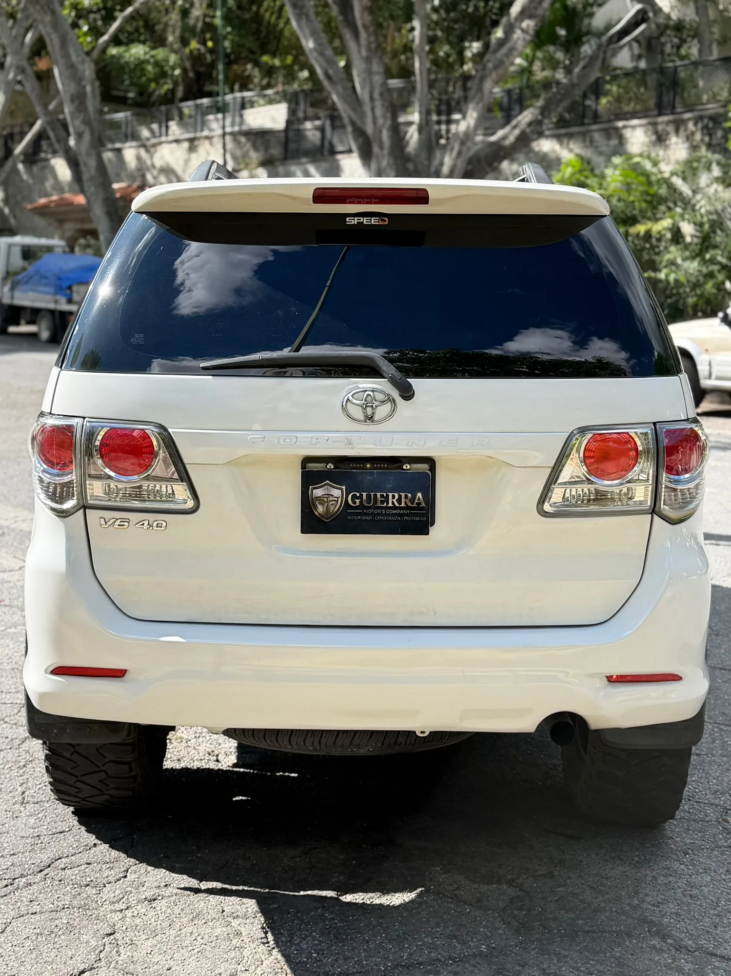 SUV Toyota Fortuner 2012 V6 4.0 en Caracas — foto 5