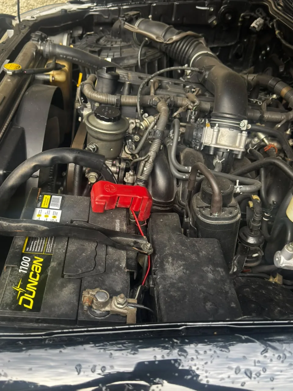 Camioneta Toyota Hilux 2011 2.7 sinconica en Chacao — foto 9