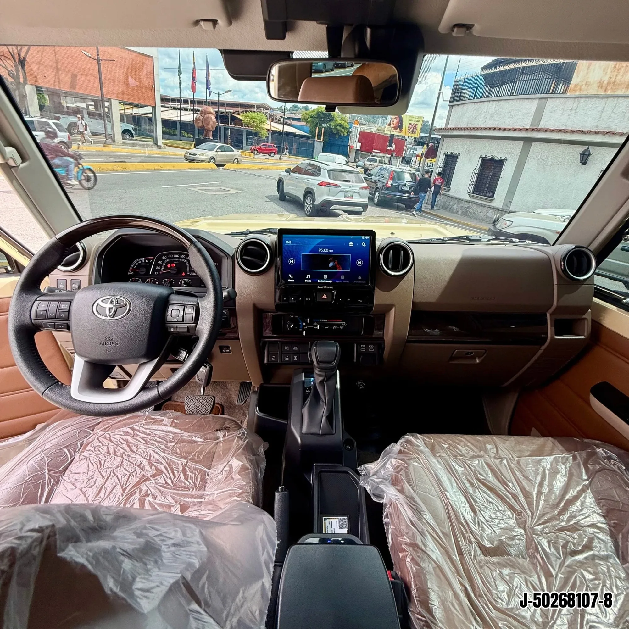 SUV Toyota Land Cruiser 2025 Serieb71 LX en Caracas — foto 4