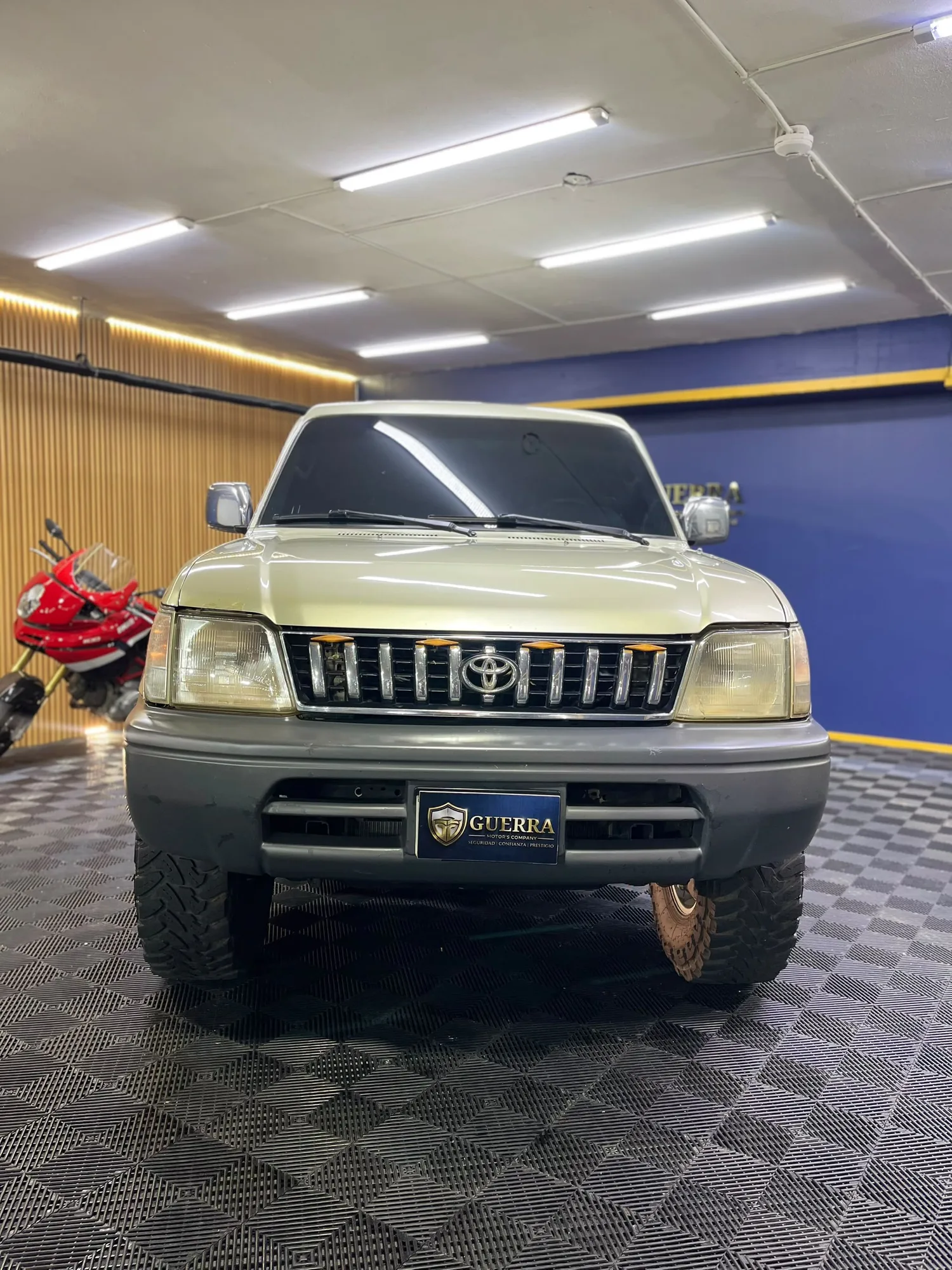 Van Toyota Prado 2009 Merú en Caracas