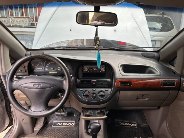 Daewoo Tacuma 2002 Gris Caracas