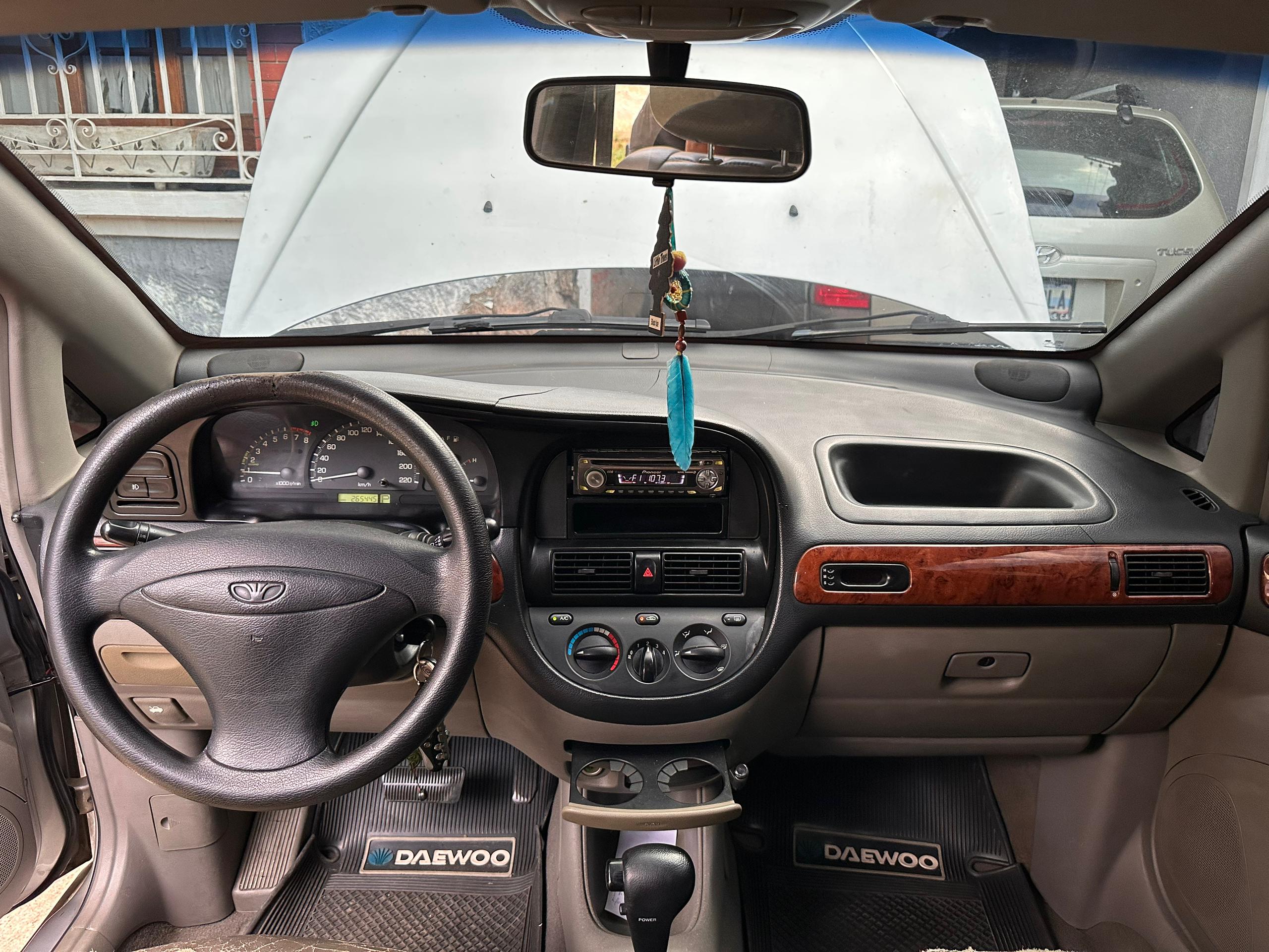 Daewoo Tacuma 2002 Gris Caracas