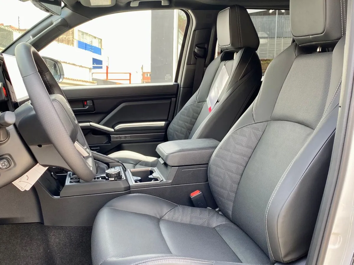 Toyota 4Runner TRD Off Road 2025 Blanco Caracas