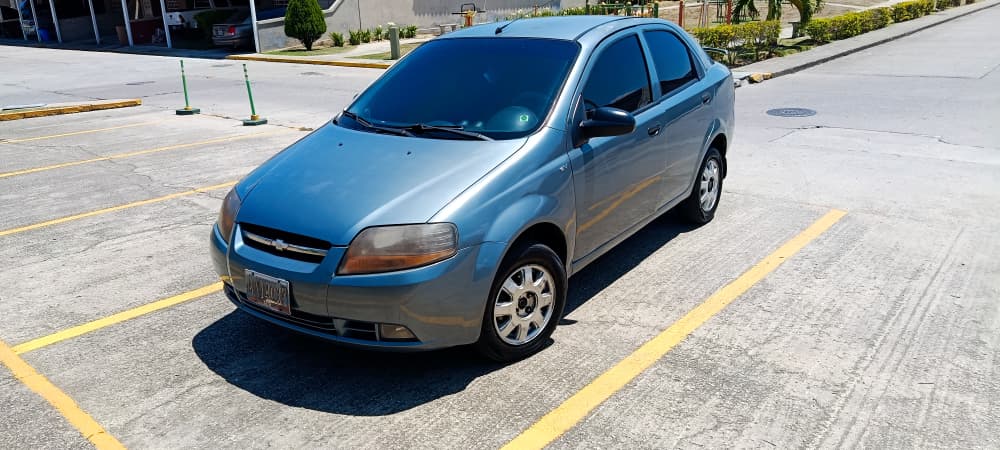Aveo 2009 Av. Intercomunal Guatire Gris
