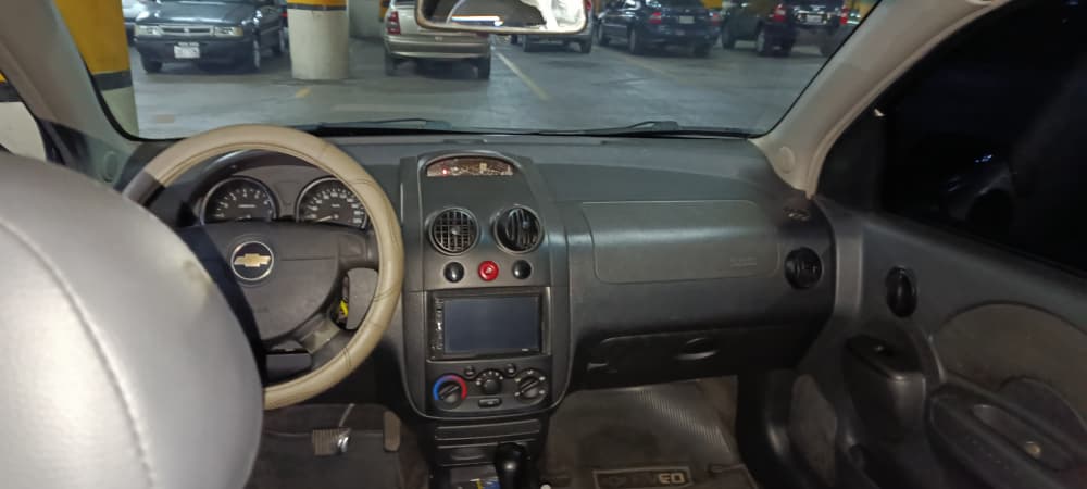 Aveo 2009 Av. Intercomunal Guatire Gris