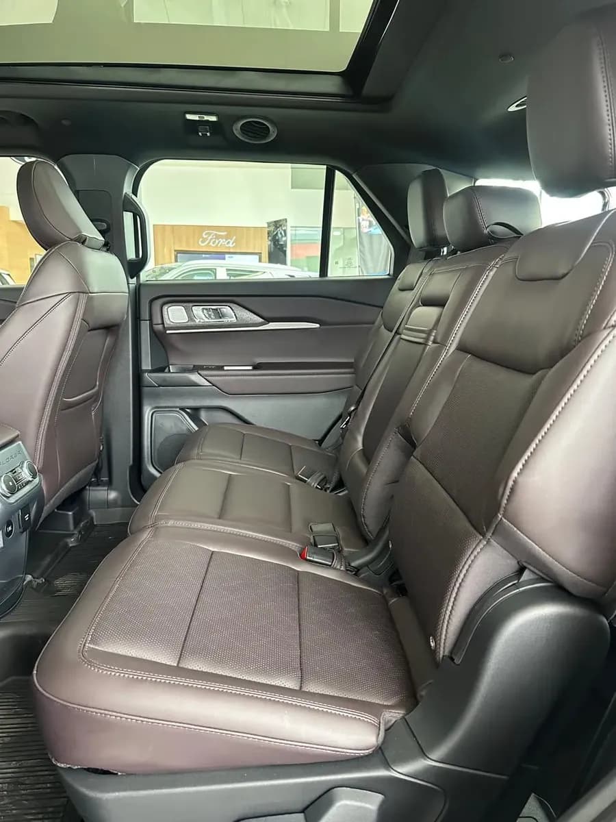 Ford Explorer 2026 Platinum