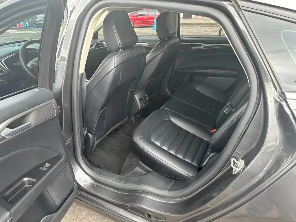 Ford Fusion 2020 SEL Hybrid