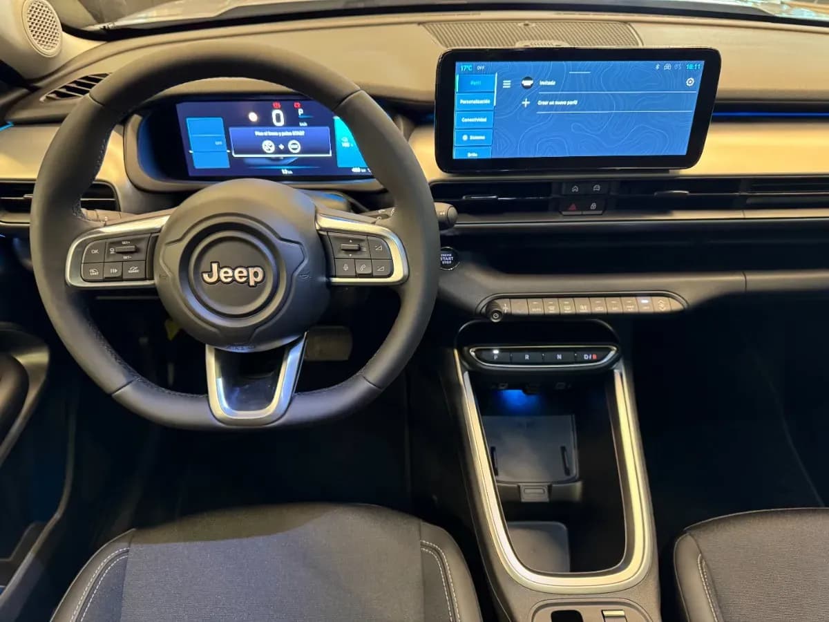 Jeep Avenger 2026 E-Hybrid Summit