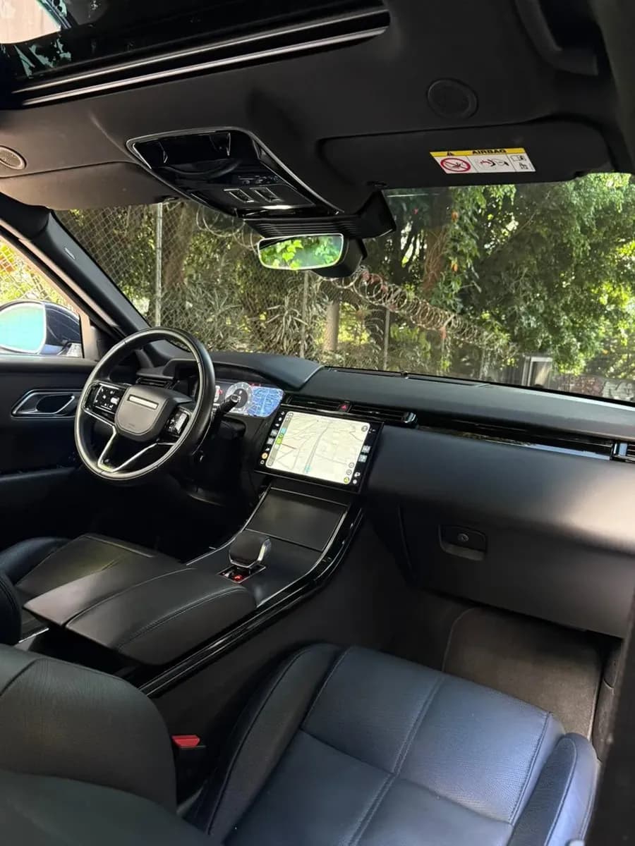 Land Rover Range Rover Velar 2024