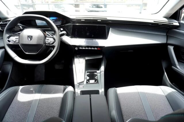 Peugeot 408 2026