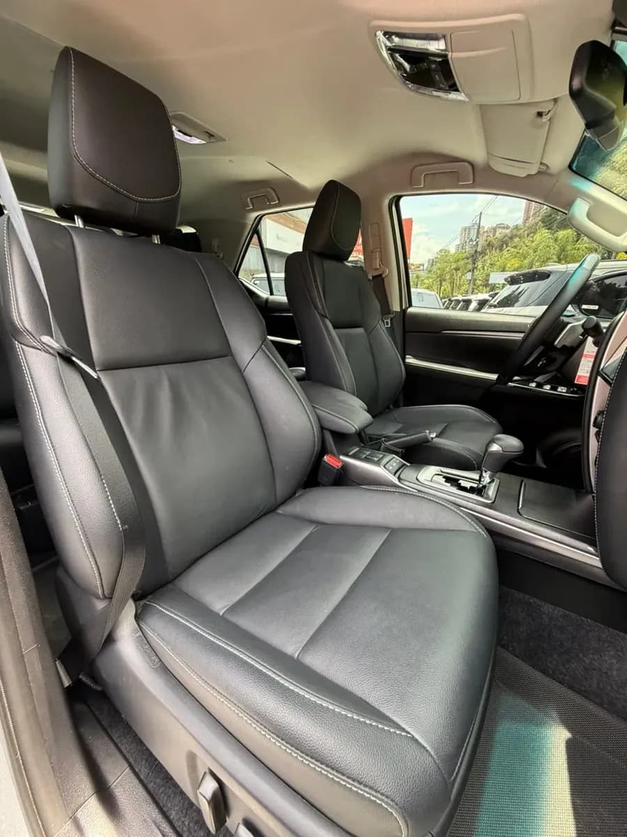 Toyota Fortuner 2026 SRV