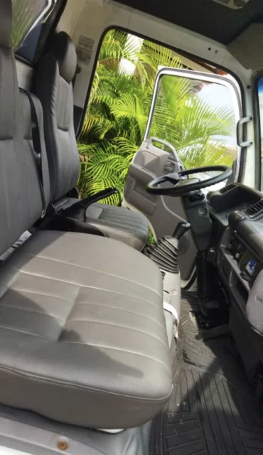 Chevrolet NPR 2011 NHR
