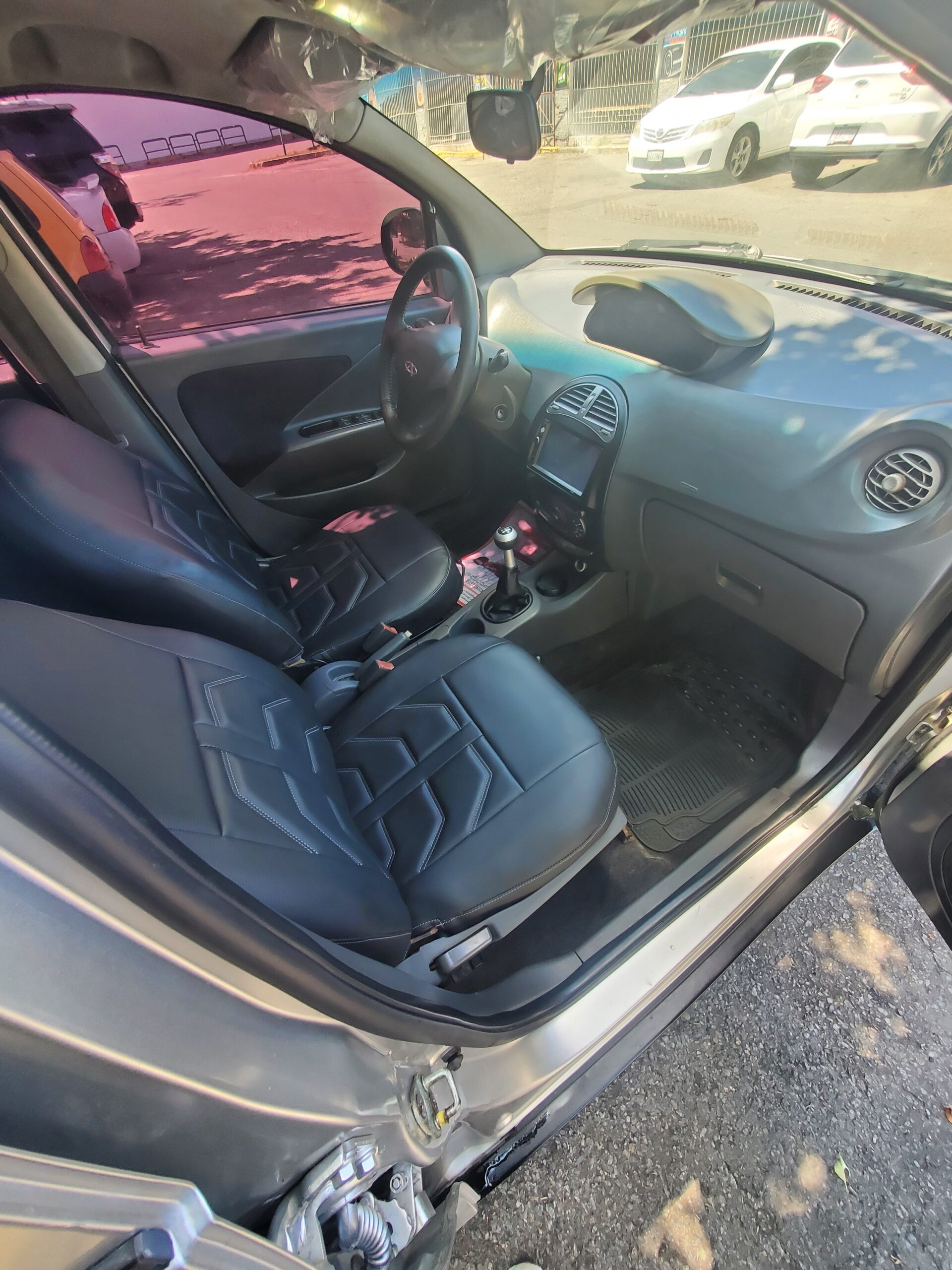Chery Arauca 2014 Plateado Caracas