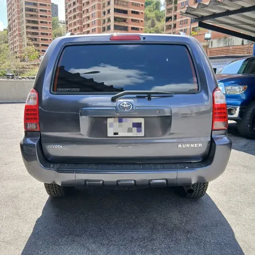 Toyota 4Runner 2006 Gris Caracas