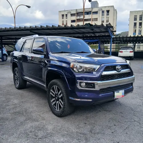 Toyota 4Runner 2017 Azul Caracas