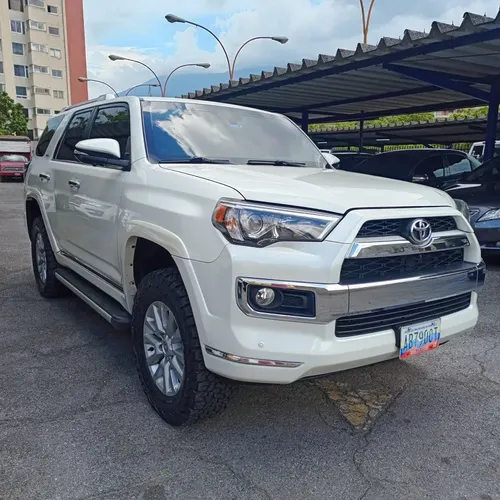 Toyota 4Runner Limited 2019 Blanco Caracas