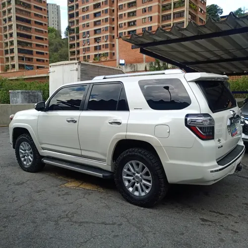 Toyota 4Runner Limited 2019 Blanco Caracas