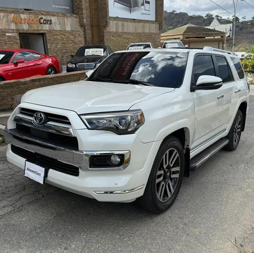 Toyota 4Runner Limited 2022 Blanco Caracas