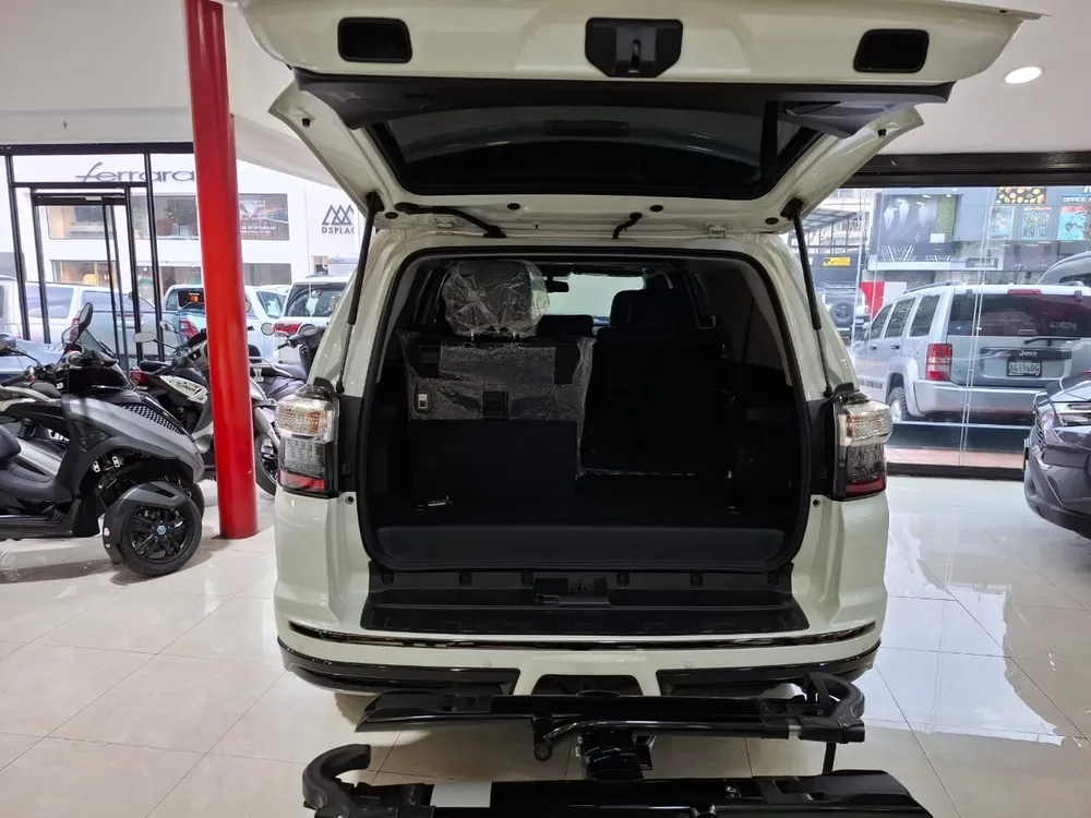 Toyota 4Runner 2019 Blanco Caracas