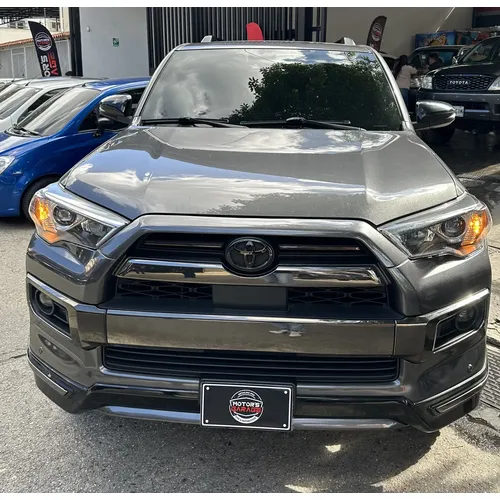 Toyota 4Runner Limited 2021 Gris Caracas