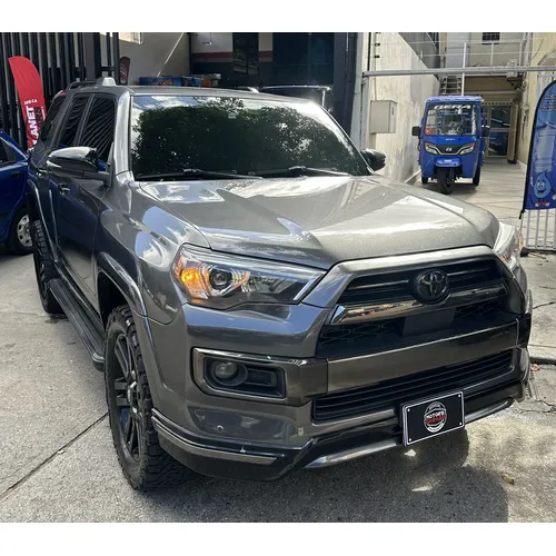 Toyota 4Runner Limited 2021 Gris Caracas