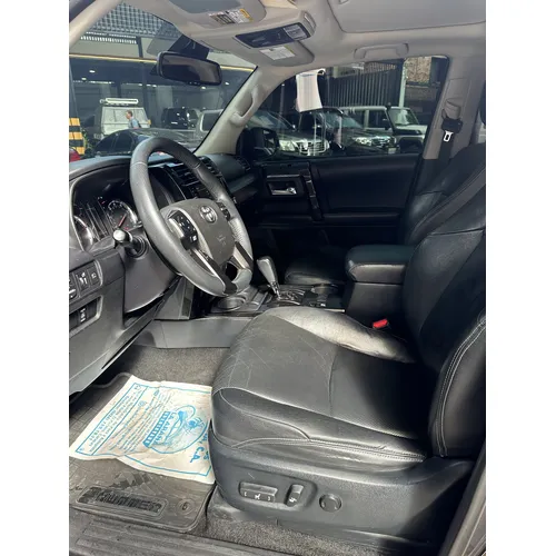 Toyota 4Runner Limited 2021 Gris Caracas