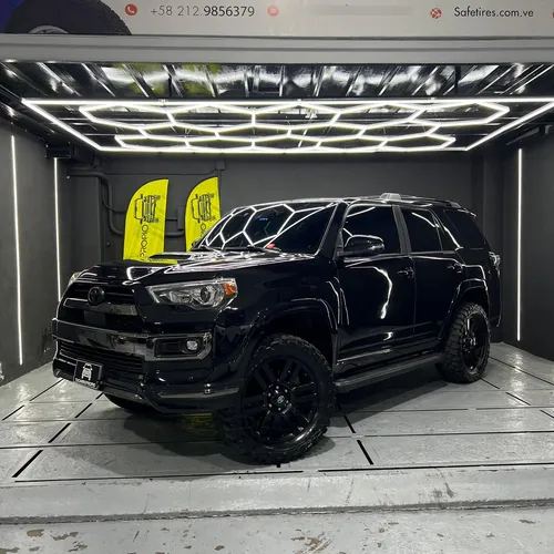 Toyota 4Runner Night Shade 2021 Negro Caracas