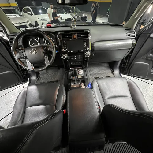 Toyota 4Runner Night Shade 2021 Negro Caracas