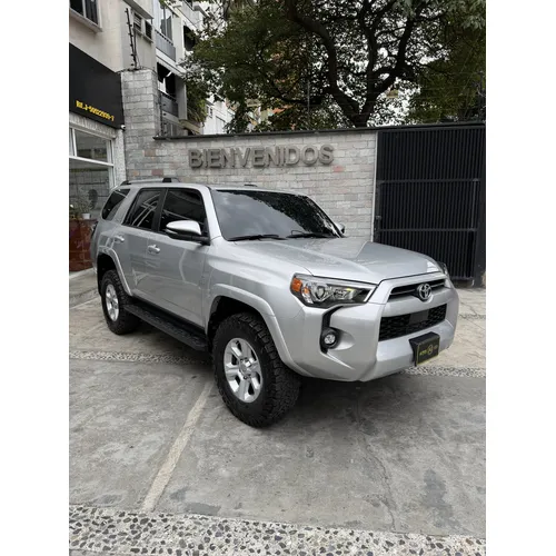 Toyota 4Runner SR5 2023 Plateado Caracas