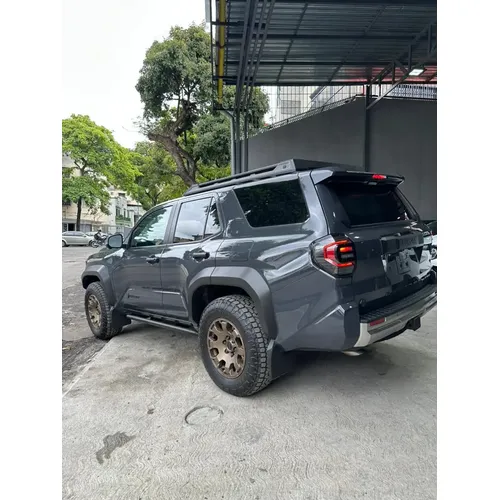 Toyota 4Runner Trailhunter 2025 Gris Puerto Ordaz