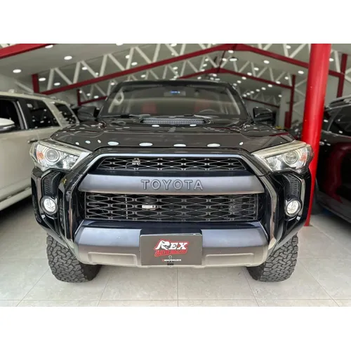 Toyota 4Runner TRD Off Road 2019 Negro Caracas