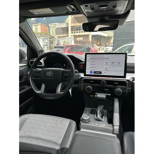 Toyota 4Runner TRD Off Road 2025 Blanco Caracas