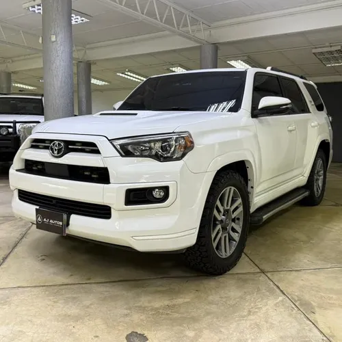 Toyota 4Runner TRD Pro 2023 Blanco Valencia