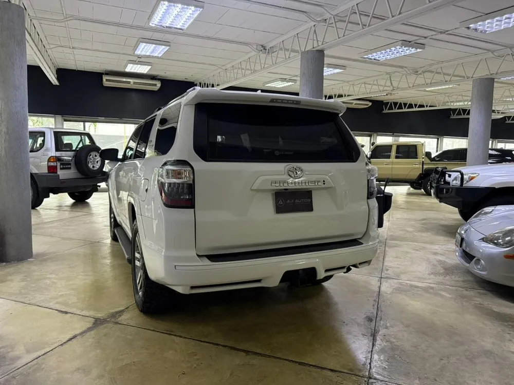 Toyota 4Runner TRD Pro 2023 Blanco Valencia
